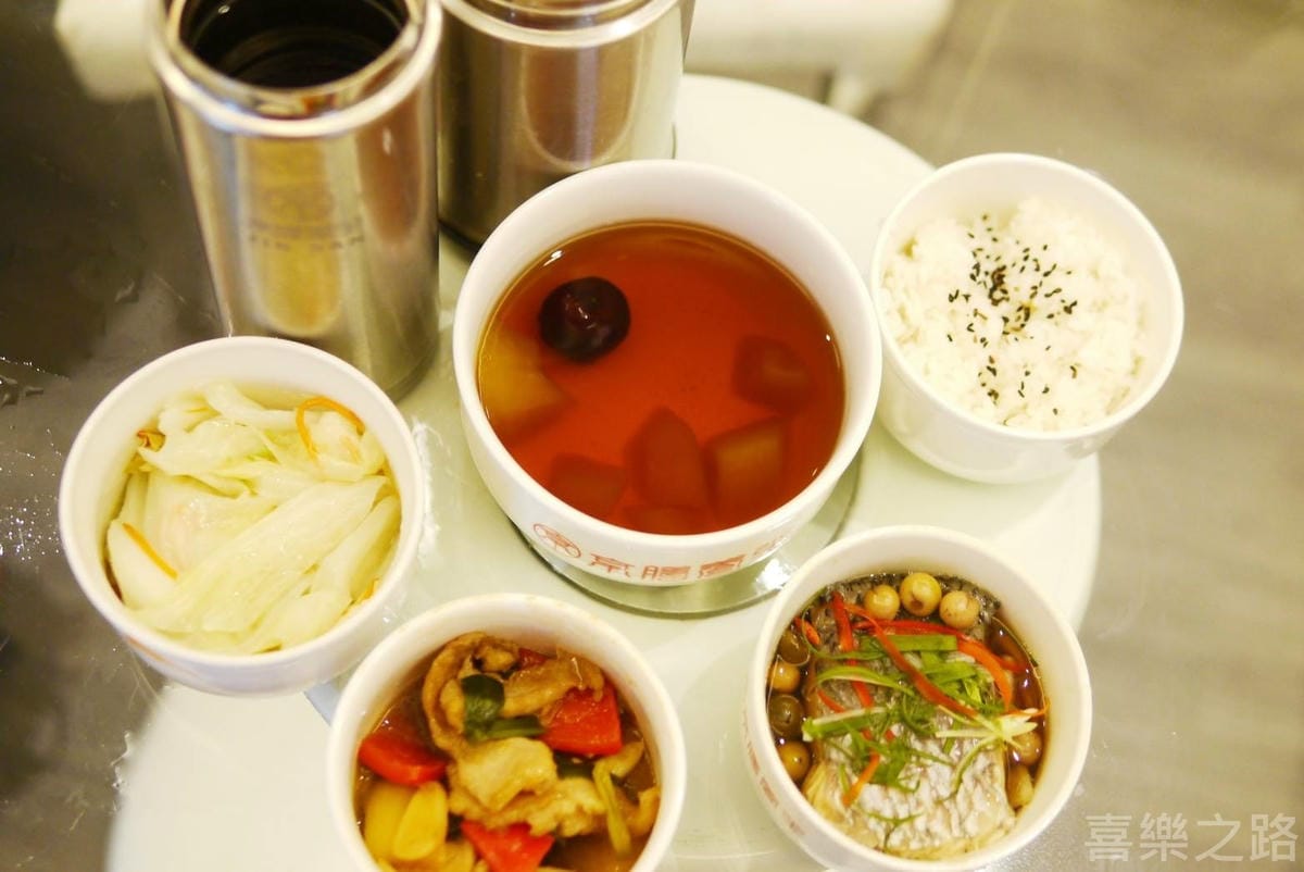 3.月子餐.jpg 3.月子餐.jpg