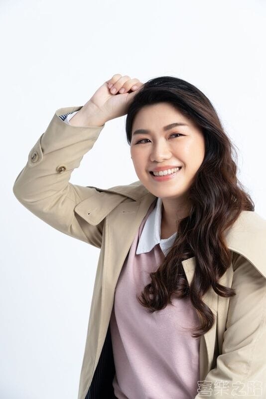 一個真正的專業髮妝師能夠讓范范從素人大媽變成為韓劇女神【康妝