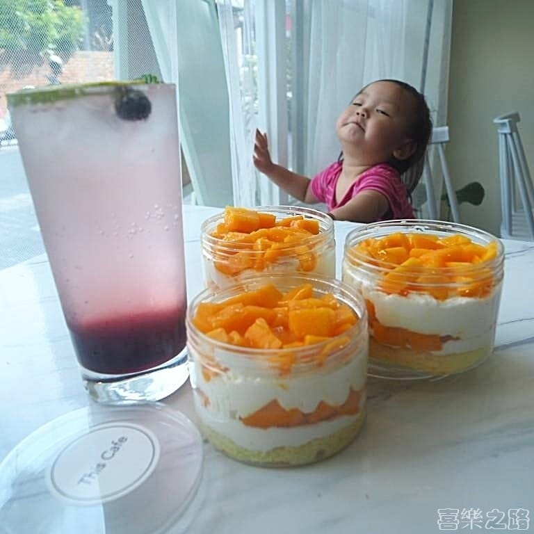 2020625端午連假四天,去巨城,整理這段時間的照片,公園,用餐,家裡_200627_0325.jpg 2020625端午連假四天,去巨城,整理這段時間的照片,公園,用餐,家裡_200627_0325.jpg