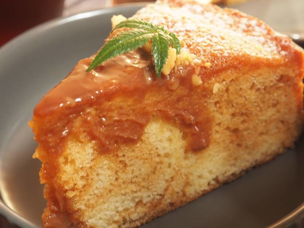 弄宅咖啡 貓中途 松江南京站美食 台北下午茶推薦 大人系布丁 焦糖海鹽蛋糕.jpg 弄宅咖啡 貓中途 松江南京站美食 台北下午茶推薦 大人系布丁 焦糖海鹽蛋糕.jpg