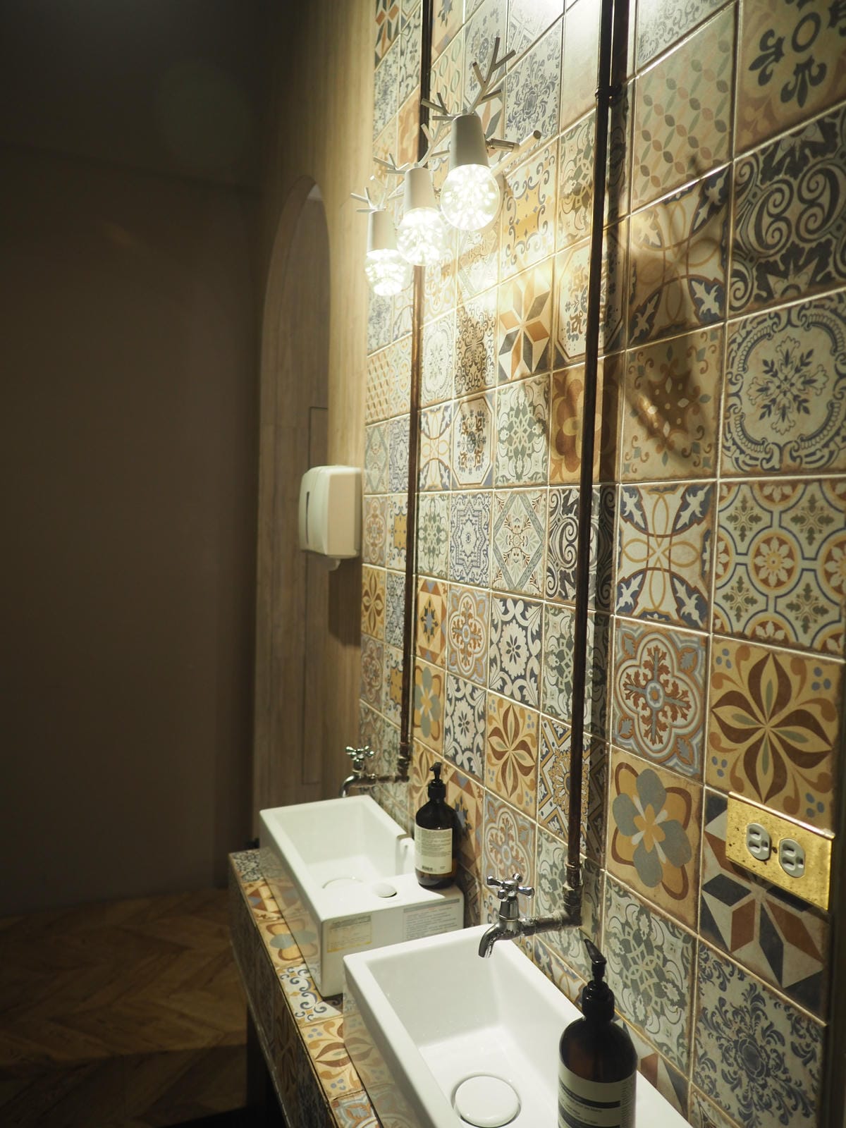 新竹約會餐廳推薦 竹北氣氛好餐廳【索鐵】燈光美 氣氛佳 新竹高鐵美食餐廳 親子友善餐廳 鴨腿芋泥 雞腿肉酥皮 (3).JPG 新竹約會餐廳推薦 竹北氣氛好餐廳【索鐵】燈光美 氣氛佳 新竹高鐵美食餐廳 親子友善餐廳 鴨腿芋泥 雞腿肉酥皮 (3).JPG