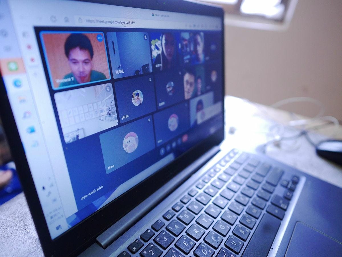 百瀚線上英語課程 為高中生量身定制 專業師資、獨家教材,從國小到成人的英語學習,108課綱及檢定考試準備最佳選擇 (3).JPG