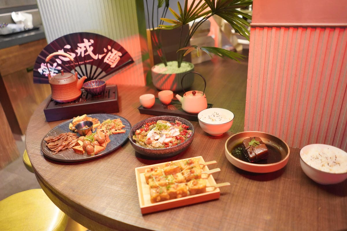 Echo Chamber Club 無心戒酒互助會 - 同溫