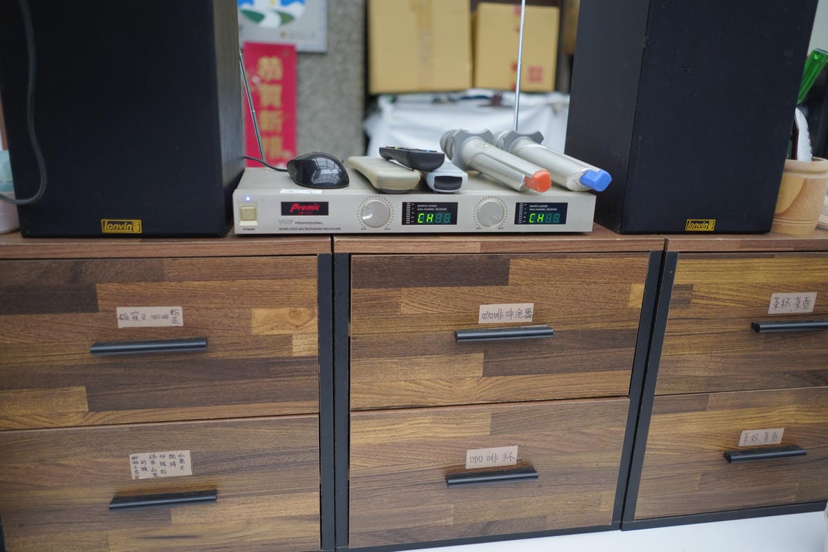 台南包棟民宿烤肉卡拉ok麻將通通都有: 埔里觀瀑渡假民宿