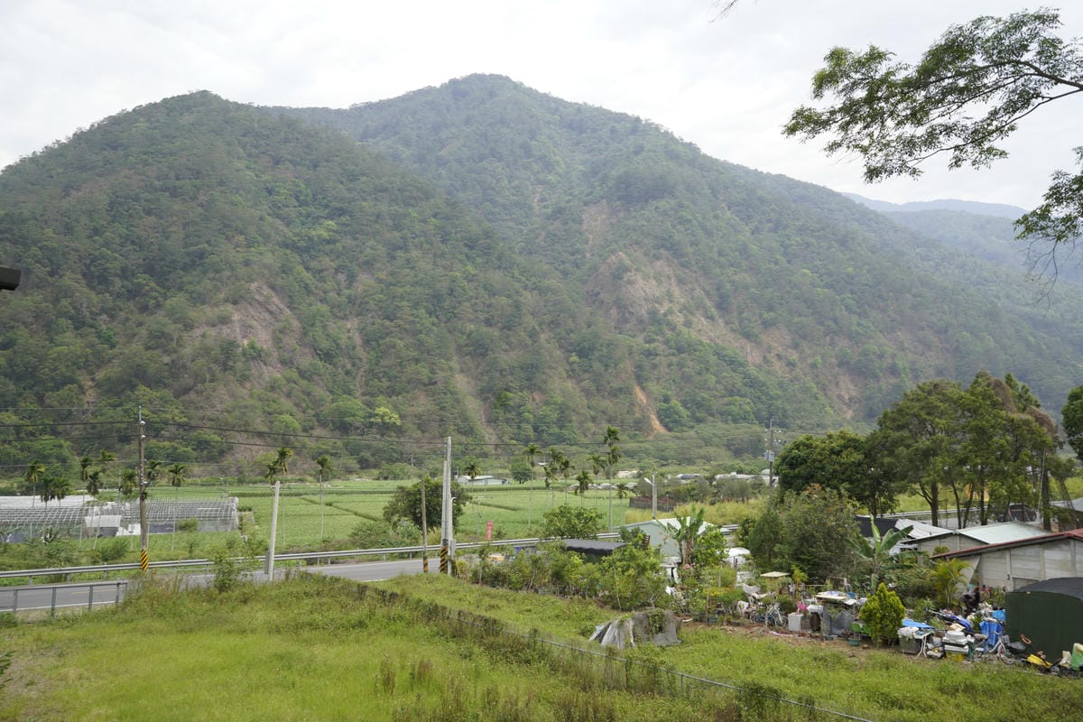台南包棟民宿烤肉卡拉ok麻將通通都有: 埔里觀瀑渡假民宿