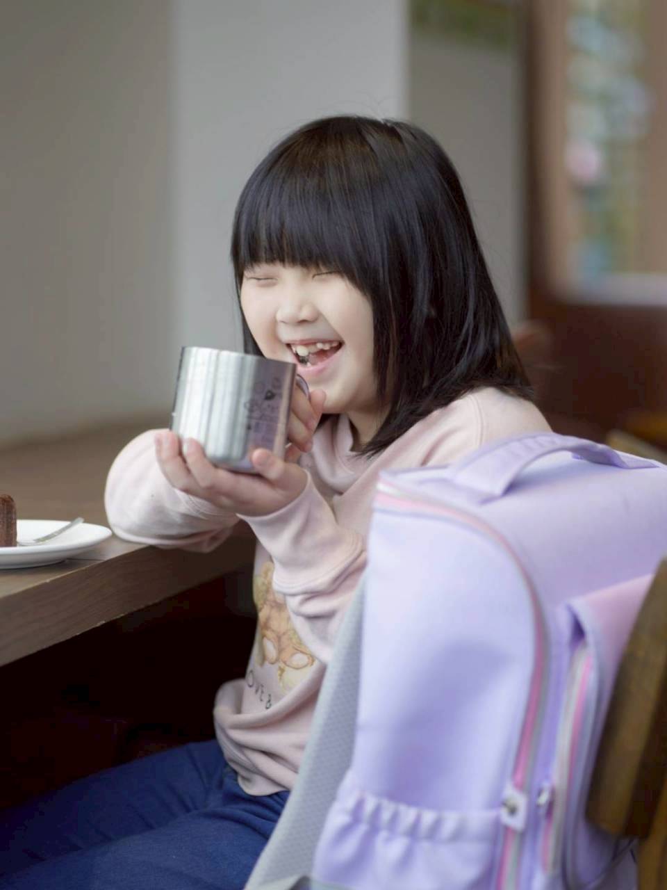 【幼兒園準備】四寶媽實測3年，從幼兒園用到國小還在用的姓名貼、衣物印章、不鏽鋼杯分享